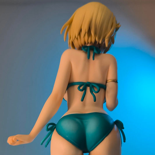 Figura God is hungry for games- Pearl Diamond