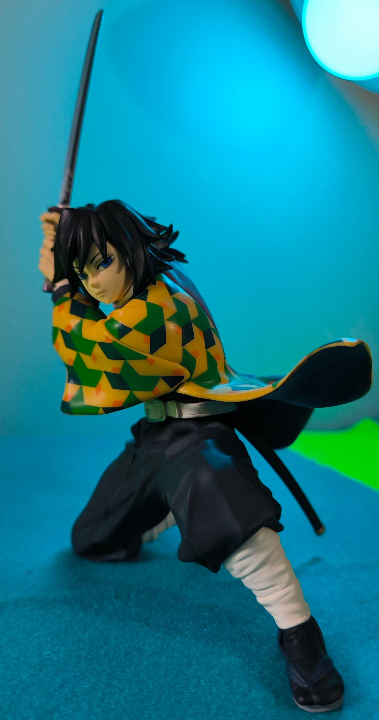 Figura Demon Slayer -Tomioka Giyu- Kimetsu no yaiba