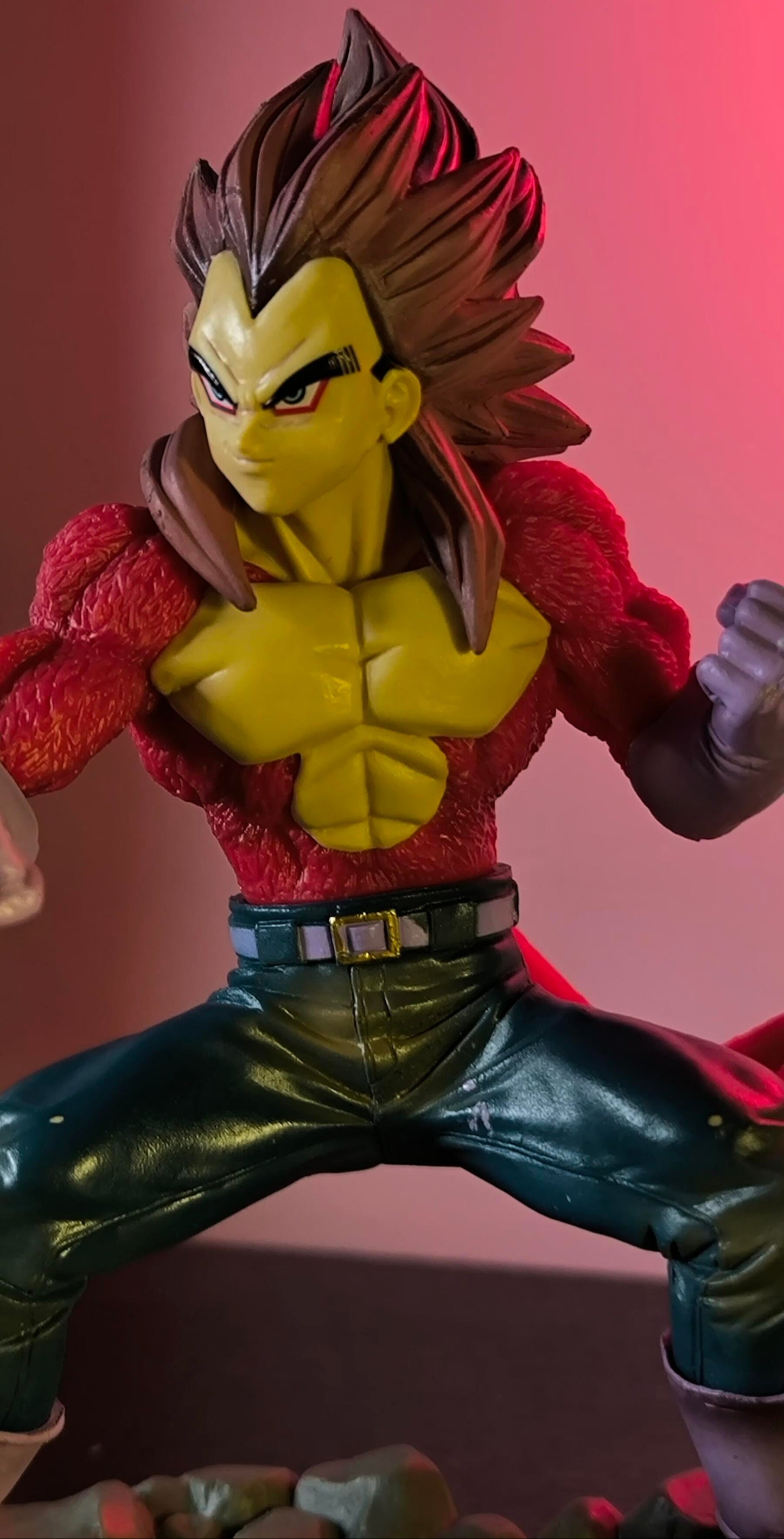 Figura Dragon Ball Z -Vegeta Super Saiyan 4