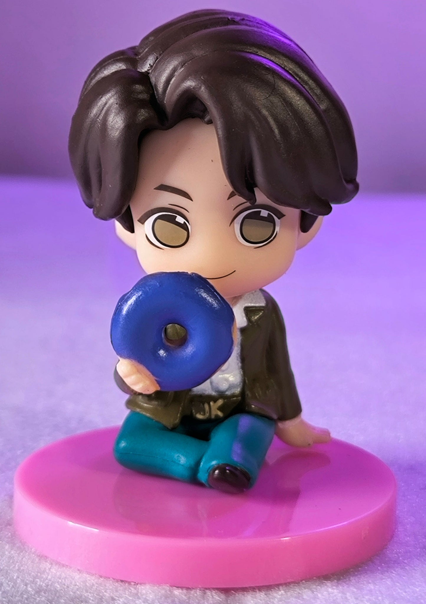 Figura BTS TINY TAN -Jungkook Donas Música Chibi