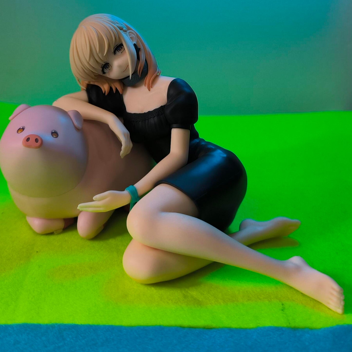 Figura Butareba -The Story of a Man Turned into a Pig- Jess