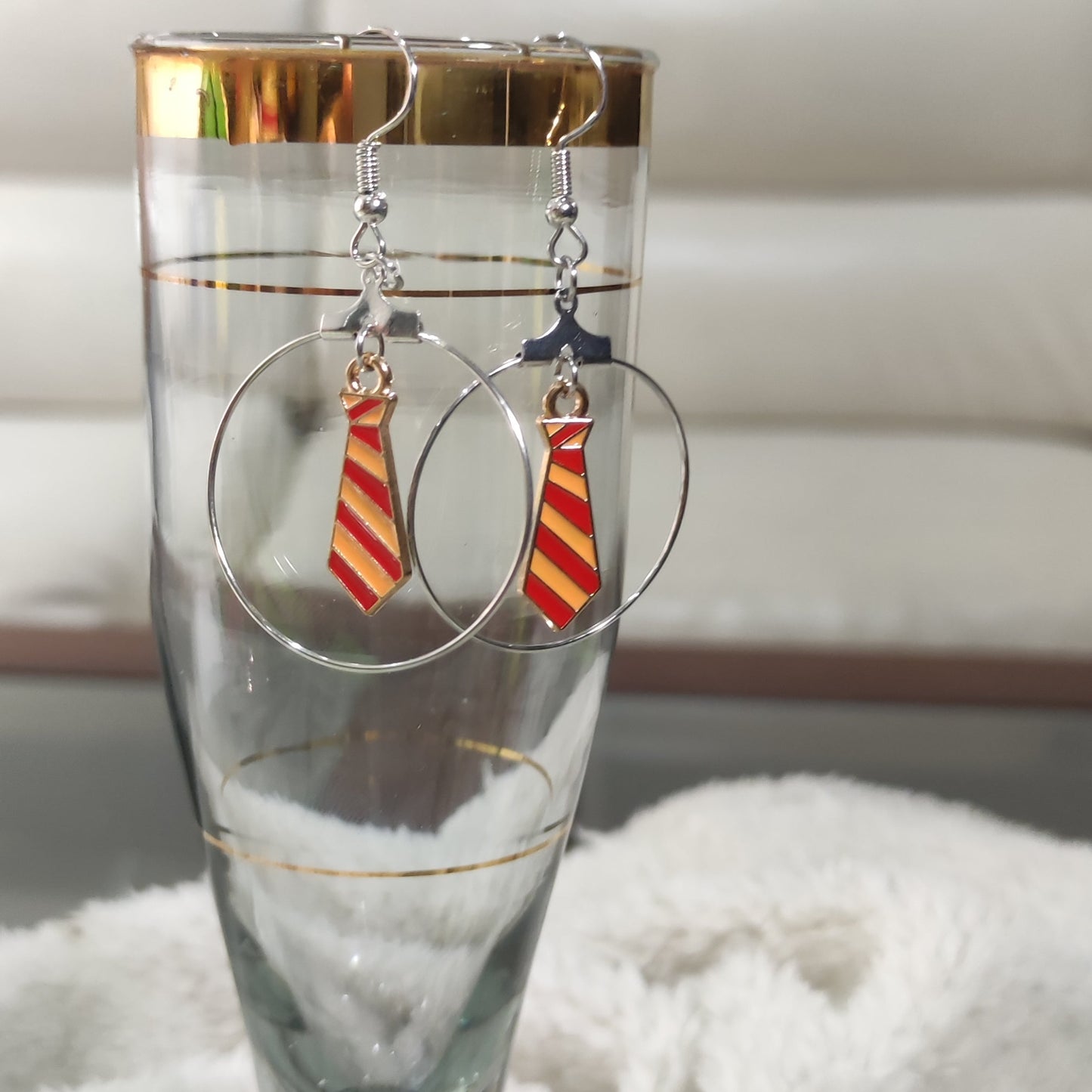 Aretes tipo Argolla de Hogwarts la casa Hufflepuff