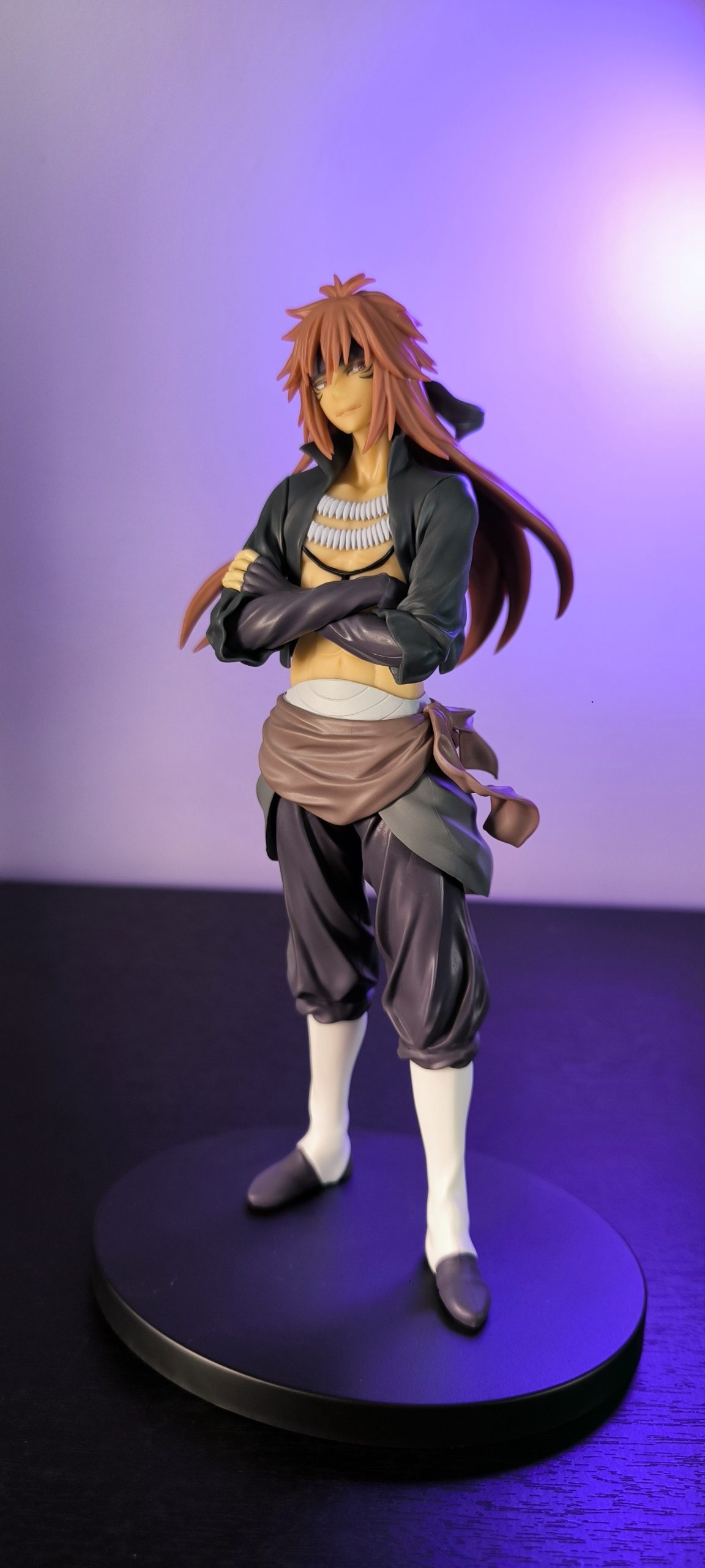 Guy Crimson-Rouge - Image 4